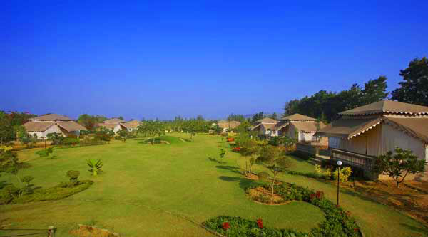 DJ Party Farmhouse - corporate team outdoor conference near Delhi