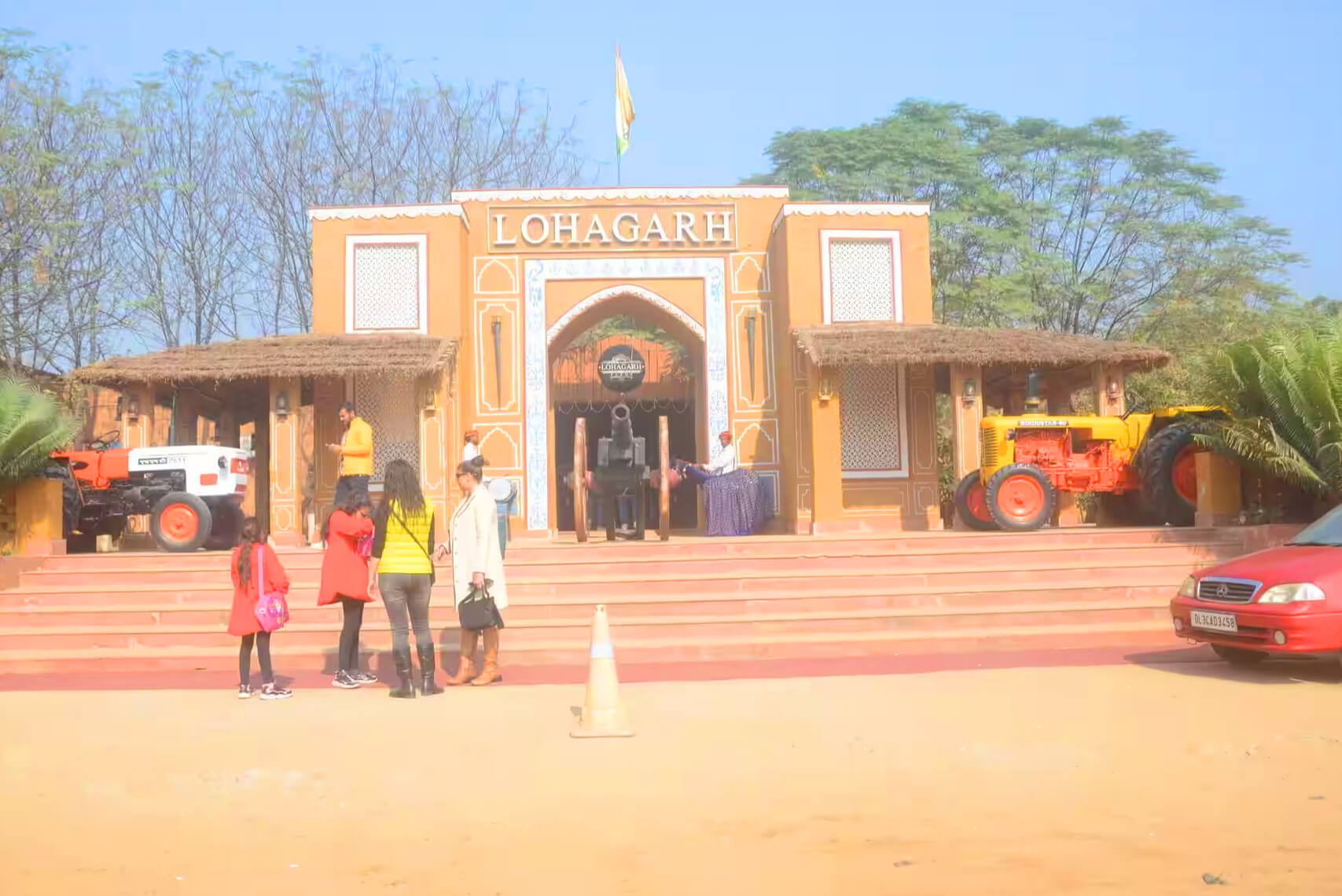Lohagarh Farms Gurgaon entrance view