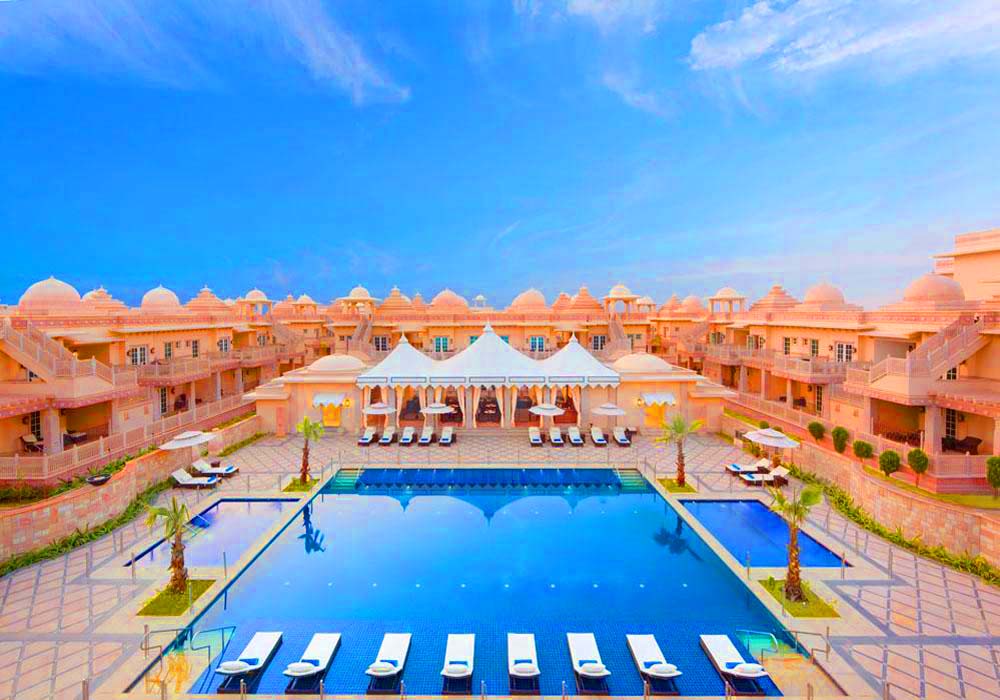 Lake Side Resort Damdama - resort picnic pool near Delhi