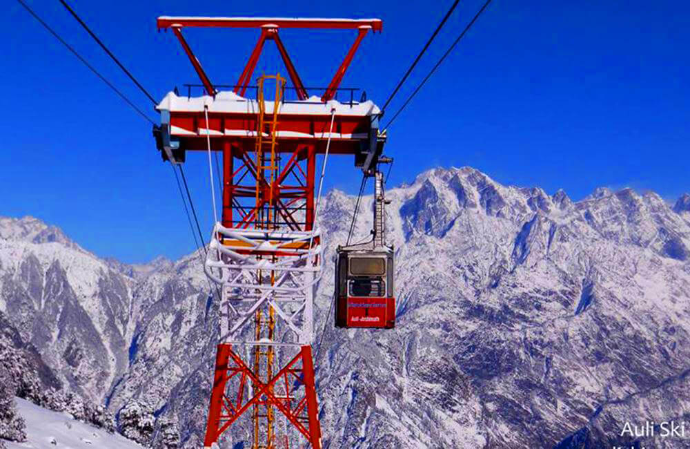Auli Snow Adventure Package skiing experience