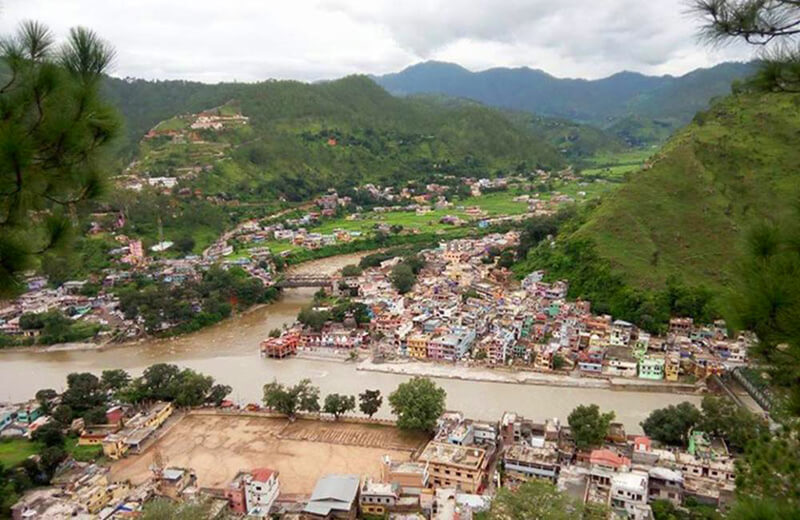 Bageshwar river confluence temple weekend from Delhi
