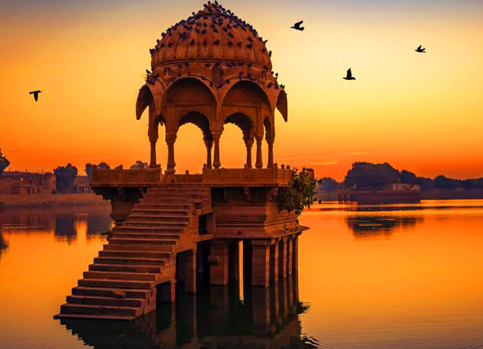 Jaipur 1 night 2 days weekend tour package Hawa Mahal